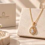 Elegant Gold Teardrop Pendant